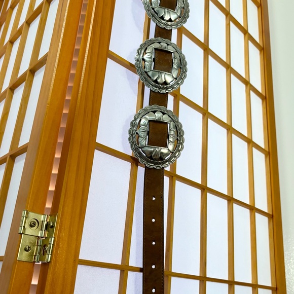 • leather vintage Concho belt • - Picture 5 of 7